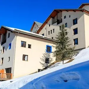 3* Vakantiepark Village De Les Angeliers